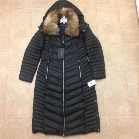 Andrew Marc Kate Faux Far Trimmed Qulited Jacket - Picture 3 of 4